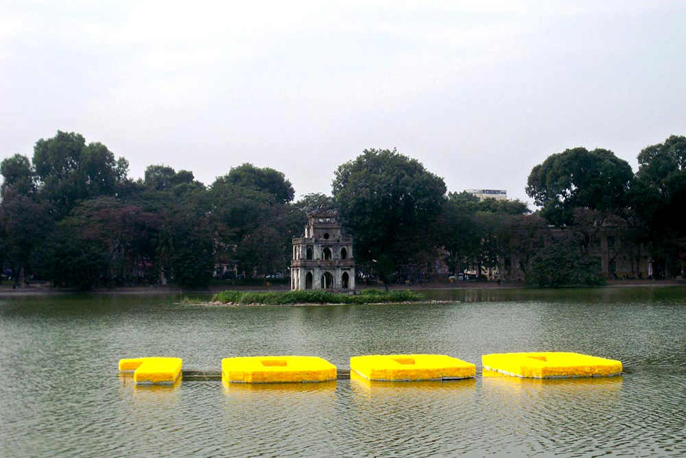 Hanoi - Hoan Kiem Central Lake